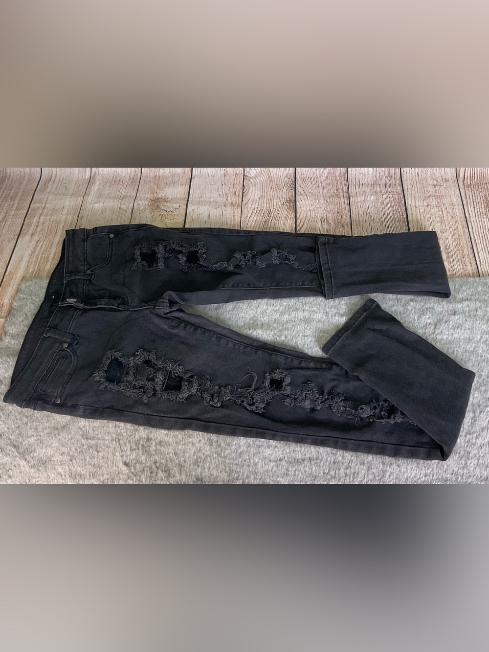 Black Distressed Lace Y2K Jeans Size 7